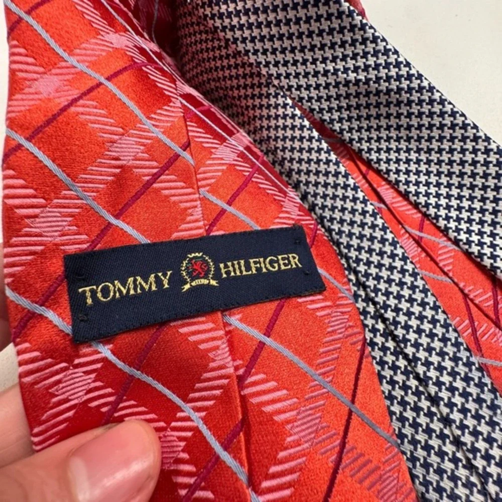 Tommy Hilfiger Tie Plaid Red Mens Necktie 100% Silk USA Made Business Casual USA